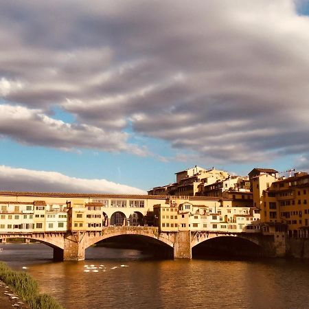 Bardi Luxury Dreams - Ponte Vecchio Apartment Флоренция Екстериор снимка