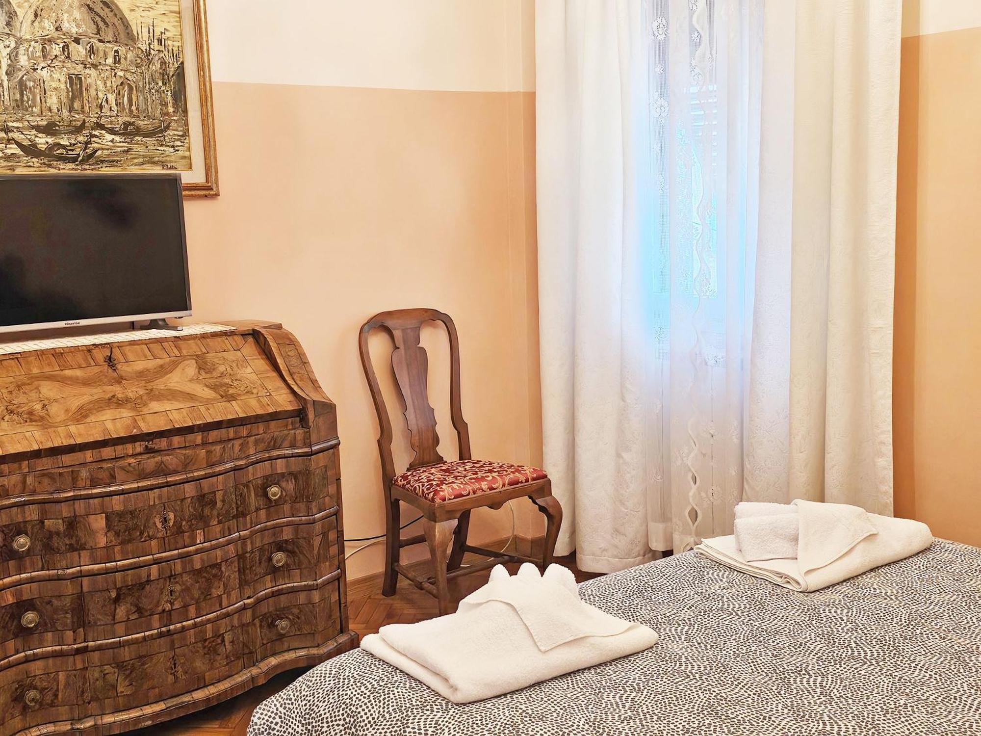 Bardi Luxury Dreams - Ponte Vecchio Apartment Флоренция Екстериор снимка