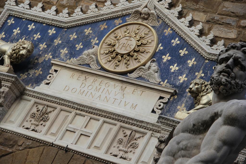 Bardi Luxury Dreams - Ponte Vecchio Apartment Флоренция Екстериор снимка